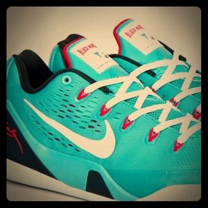 COPY - Nike Black Mamba Kobe size 10 shoes